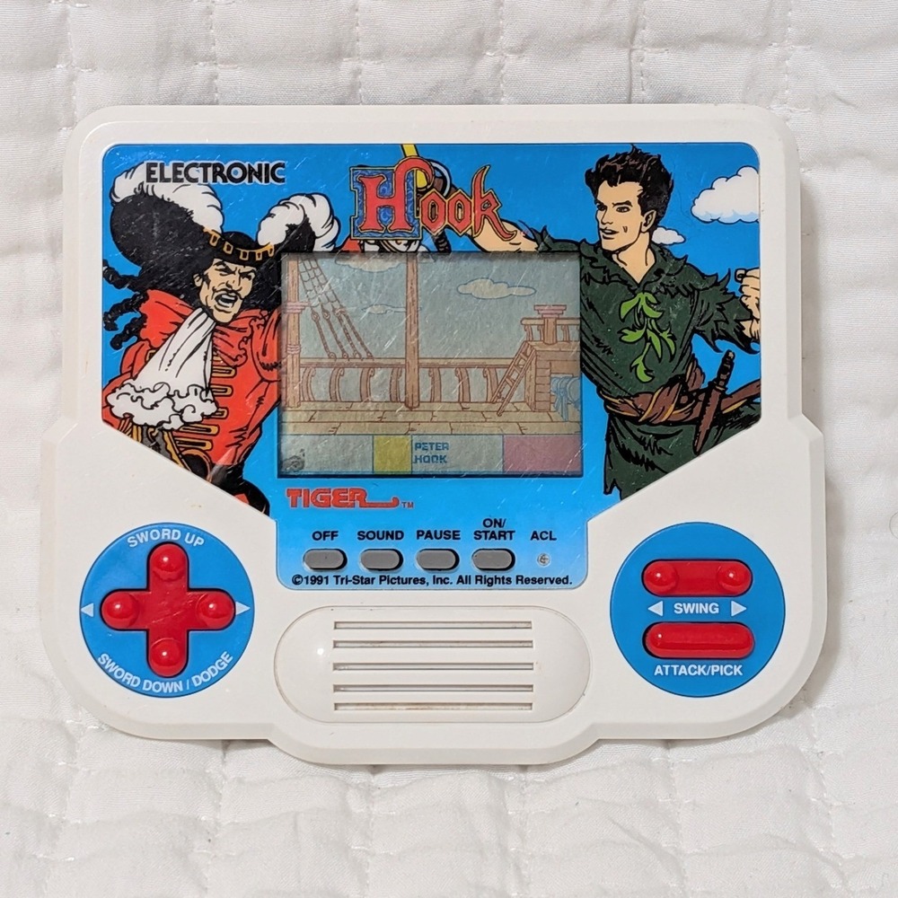 VTG‎ Tiger Electronics 1988 Hook Peter Pan LCD Handheld Video Game *TESTED* - Picture 2 of 10